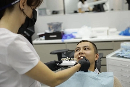 Сталкивались с неприятной проблемой потемнения зубной эмали?