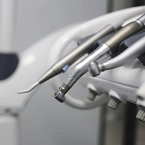 Красивая улыбка наших пациентов – залог успеха!